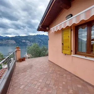 https://casa-graziella-malcesine.hotelinveneto.com